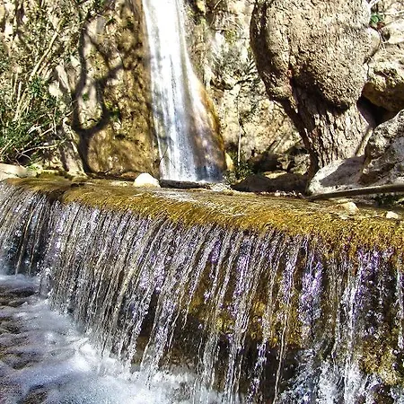 Traditional Koutsounari
