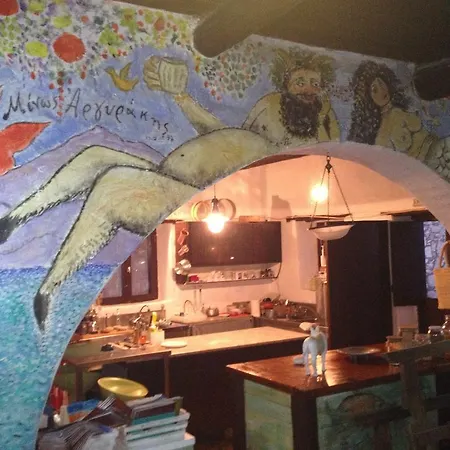 Traditional Aparthotel 4*