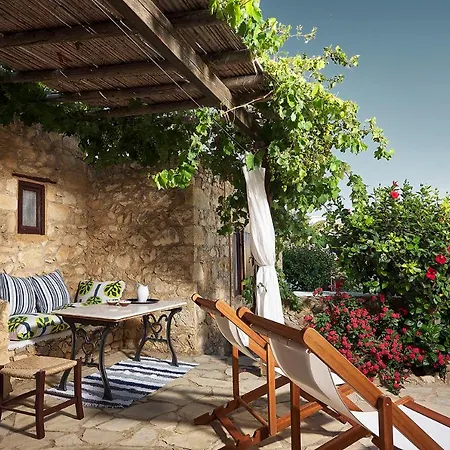 Traditional Aparthotel 4*